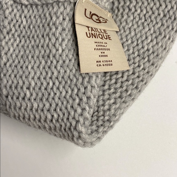 UGG Australian Knit Pom Wool Blended Beanie Hat